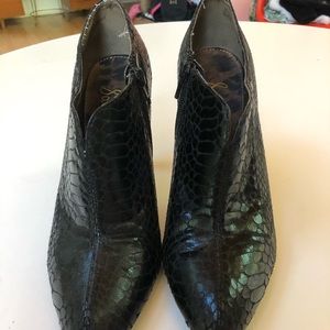 Sam Edelman black faux snake skin booties